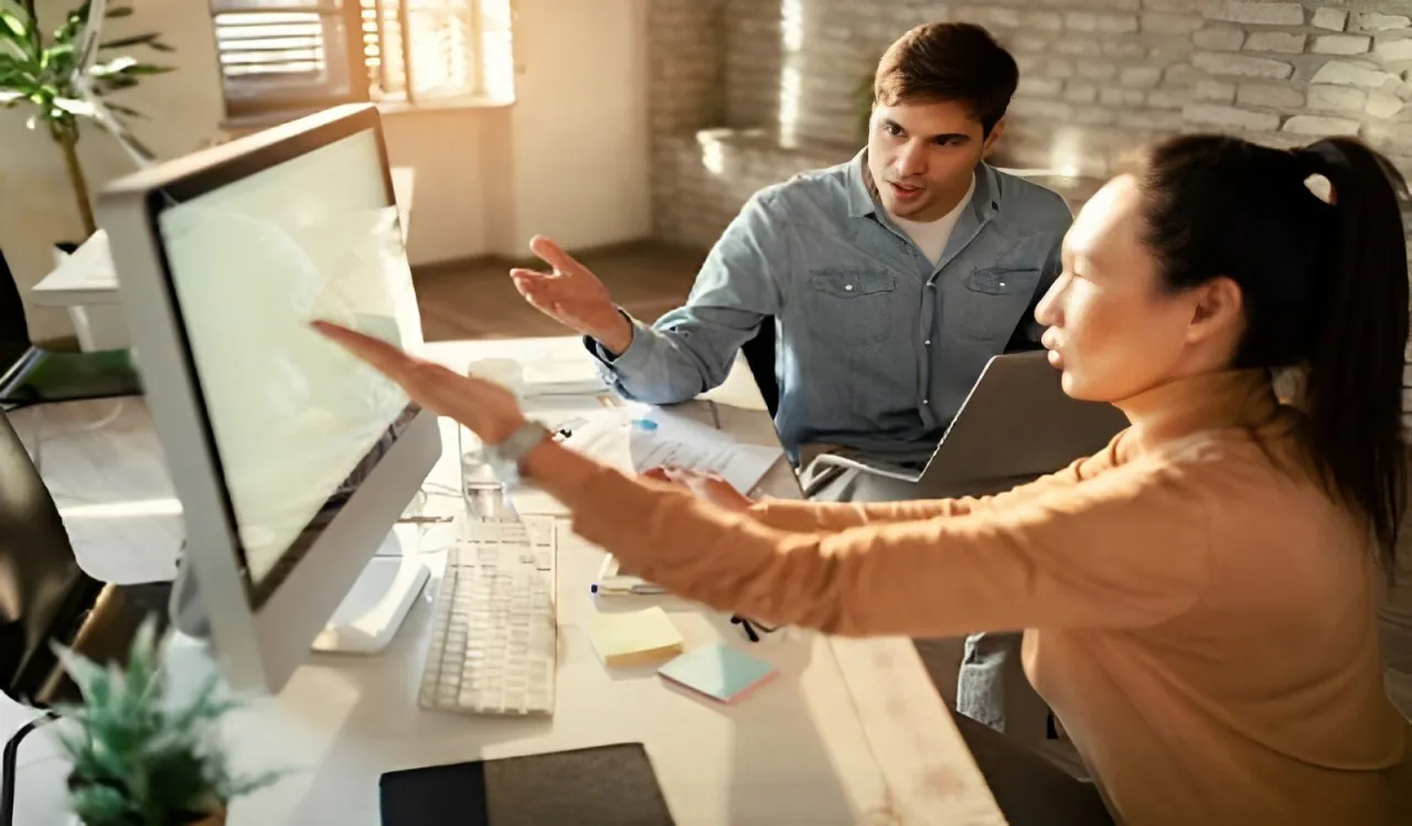 Custom Applications vs Commercial Software